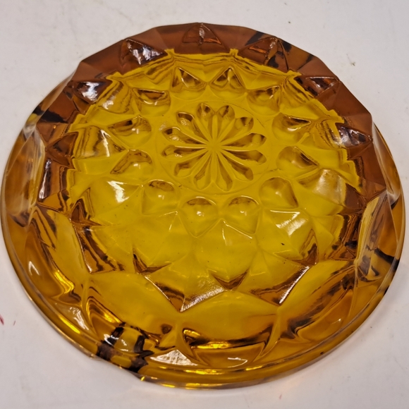 Vintage Amber Cut Glass Ashtray - Picture 2 of 2